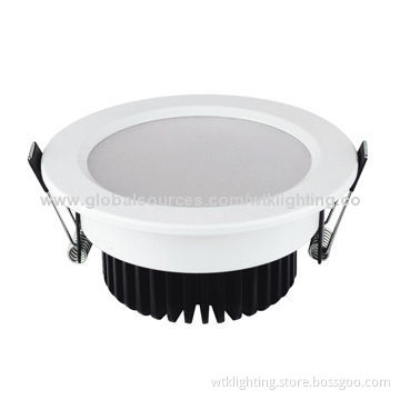 LED Downlight, 9W Power with Super Silver Color Cover